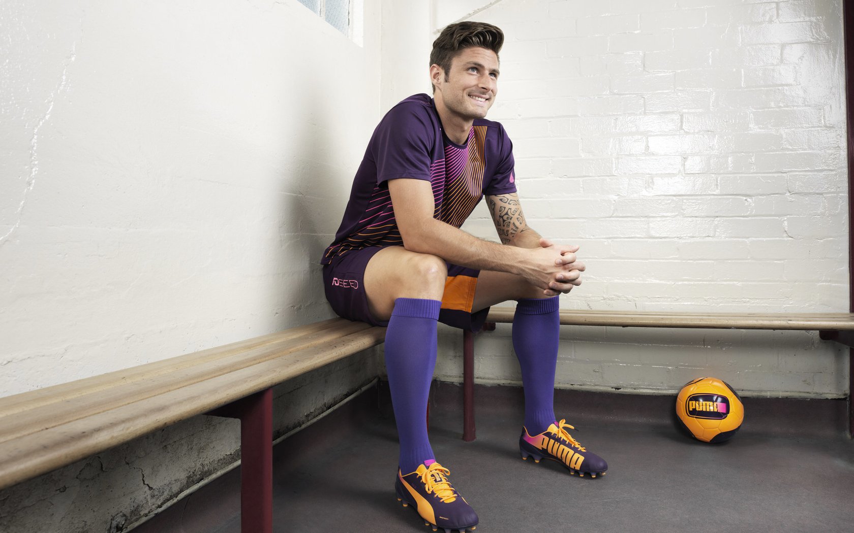 世界高尔夫巡回赛迎来关键比赛周，高尔夫巡回赛冠军